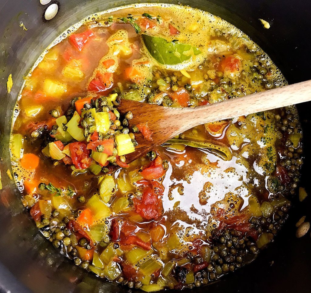 Green lentil and baby kale super-detox soup can help you kick the blahs. (Leslie Brenner/Dallas Morning News/TNS)