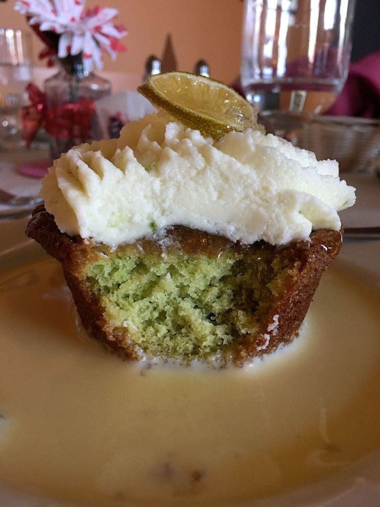 A key lime cupcake, served in a lake of crème anglaise and garnished with a candied lime slice, is $3 at Sno-Isle TECH&rsquo;s fine-dining restaurant. (Ben Watanabe photo)