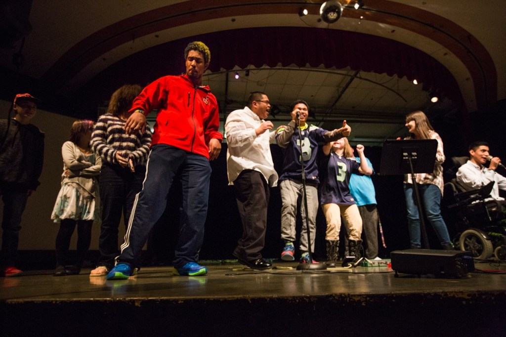 Performer sings &ldquo;Lean On Me.&rdquo; (Daniella Beccaria / The Herald)