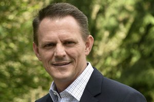 Monroe School Board picks interim member with district ties