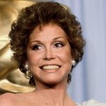 Actress Mary Tyler Moore is dead at age 80