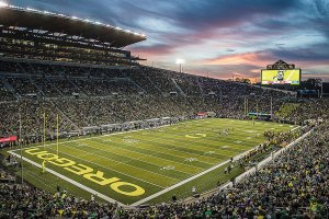 Report: Oregon players hospitalized after intense workouts