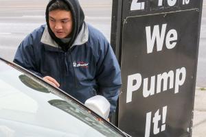 Life’s a gas at this Everett station where attendants do the pumping
