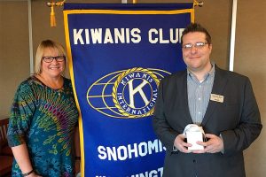 Snohomish Kiwanis honor photographer as Member of the Year