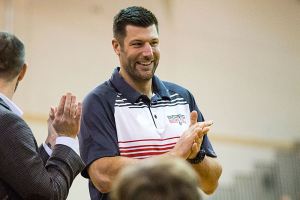 Ex-NBA player returns home to coach at Snohomish High