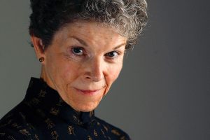 Advice from longtime journalist: ‘Challenge everything’