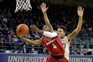 Cougars overcome halftime deficit to beat Huskies in Seattle
