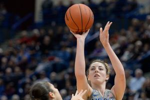 UConn women tie their own records of 90 consecutive wins