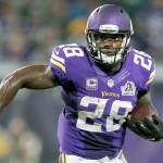 Minnesota&rsquo;s Adrian Peterson carries the ball in a game against Green Bay on Sept. 18, 2016 in Minneapolis. Peterson, the Vikings&rsquo; all-time leading rusher, is now an unrestricted free agent. (AP Photo/Andy Clayton-King)