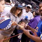 Harlem Globetrotters to entertain Everett at Xfinity Arena