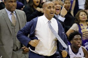 Future of UW coach Romar could be tied to recruiting class