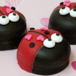 Make your sweetheart sweet treats for Valentine’s Day