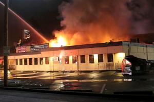 Early morning fire guts historic restaurant in Marysville