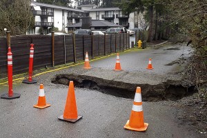 Scriber Creek causing problems in Lynnwood; officials plan fixes