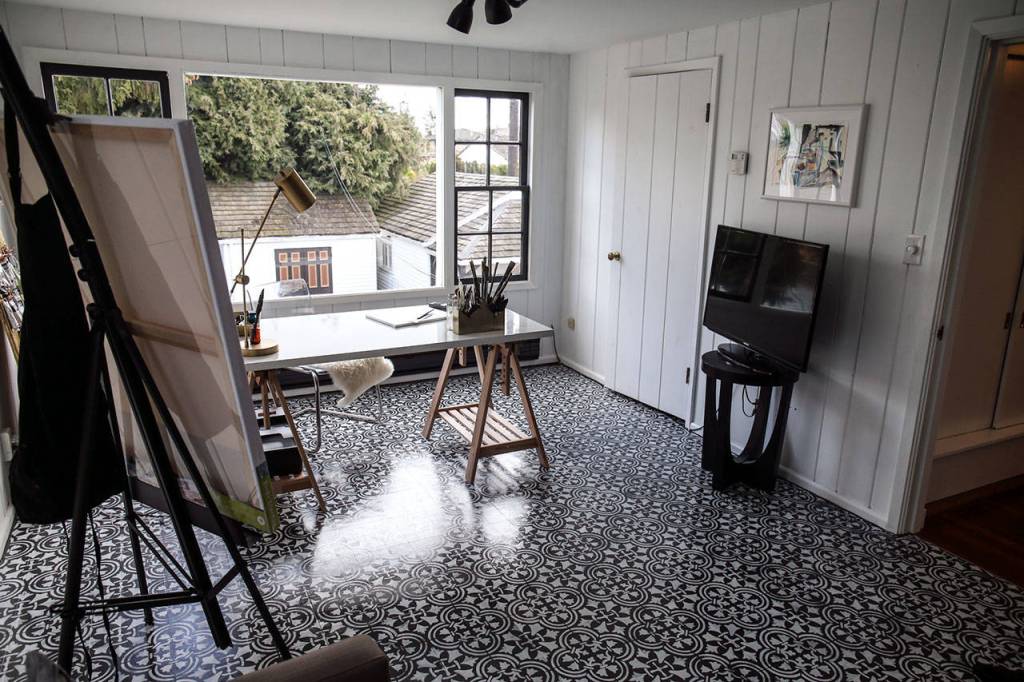 Kippi Leonard&rsquo;s art studio. She and husband Greg documented their remodelling project on social media. (Kevin Clark / The Herald)