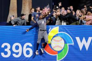 U.S. eliminates Dominican Republic, advances to WBC semifinals