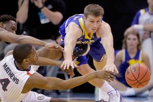 Zags slowly pull away for 66-46 win over South Dakota State