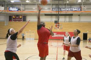 Freshman aims to help Everett CC create waves at NWAC tourney