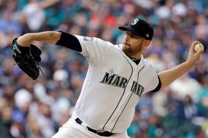 Paxton dominant in Mariners’ win over Astros in home opener