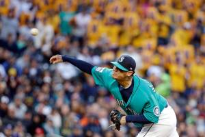 Hernandez, Haniger lead Mariners over Rangers