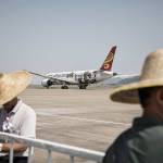Workers set up an exhibit of a Boeing Co. 787-9 aircraft at the China International Aviation & Aerospace Exhibition in Zhuhai, China, in 2016. (Qilai Shen/Bloomberg)