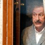 Geoffrey Rush stars as Albert Einstein in National Geographic&rsquo;s &ldquo;Genius.&rdquo; (National Geographic/Dusan Martincek)