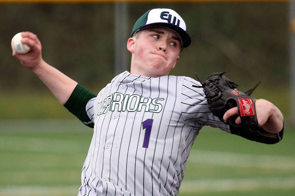 Edmonds-Woodway&rsquo;s Ian Michael throws a pitch during a game against Meadowdale on April 12, 2017, at Mountlake Terrace High School. (Kevin Clark / The Herald)