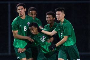 E-W blanks Lynnwood 3-0, avenges loss earlier in season