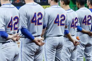 MLB receives a C+ in racial, gender hiring practices