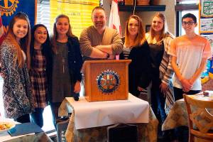 Rotary honors teens from Sultan, Monroe