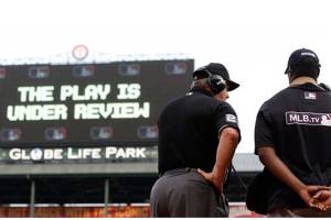MLB umps may soon take to the microphone to explain replays