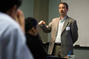 WSU in Everett launches in-demand data analysis program