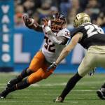 Oklahoma State running back Chris Carson runs against Colorado during the second half of the Alamo Bowl on Dec, 29, 2016, in San Antonio. (AP Photo/Eric Gay)