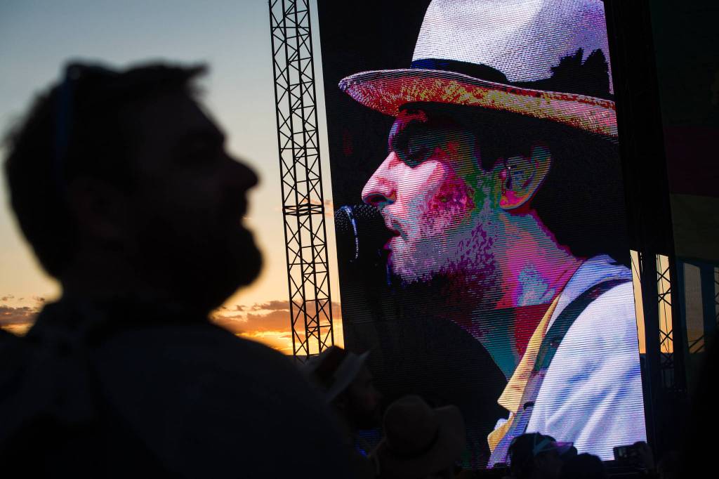 The Head and the Heart performs at the main stage on the first of three days during the annual Sasquatch! Music Festival on Friday, May 26, 2017 in George, Wa. (Daniella Beccaria / For the Herald )