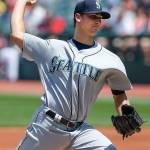 Mariners starting pitcher Chase De Jong delivers a pitch during a game against the Indians this past Sunday in Cleveland. (AP Photo/Ron Schwane)