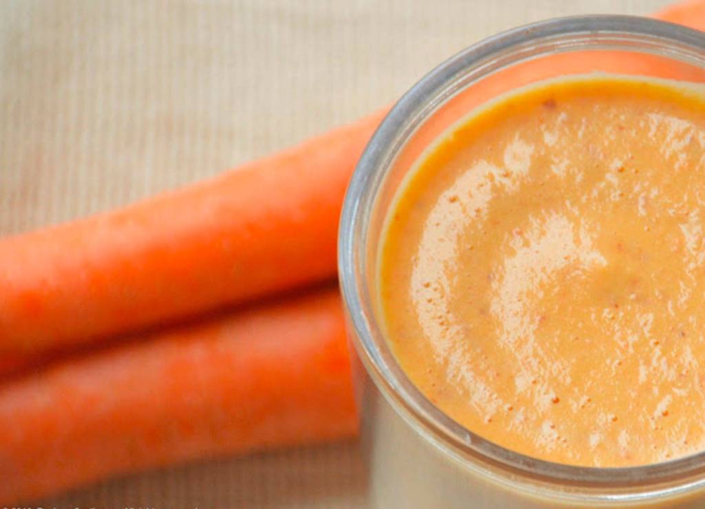 If you&rsquo;ve never had carrots and cashews in a smoothie &mdash; and we&rsquo;re guessing you haven&rsquo;t &mdash; give this one a try. (Photo by Reshma Seetharam)