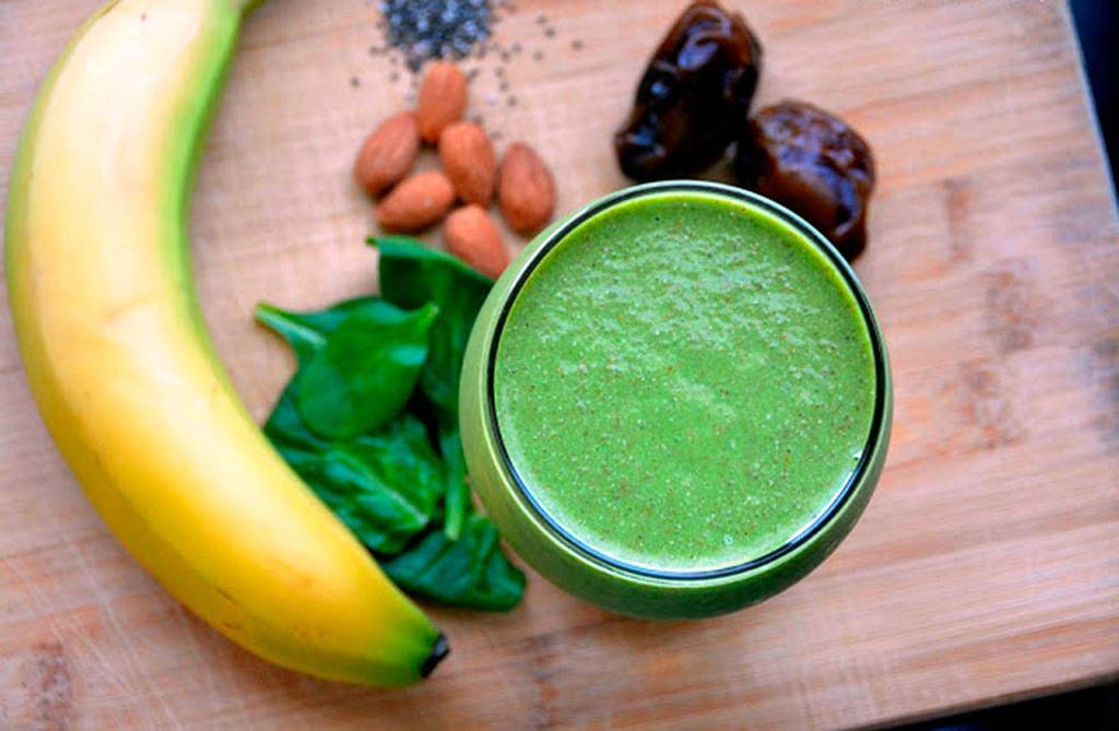 A banana, oats and peanut butter smoothie is the perfect combination of sweet and wholesome. (Photo by Reshma Seetharam)