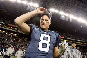 Ex-Seahawk QB Hasselbeck pledges his brain to research