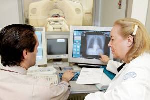Blood test offers hope for better lung cancer treatment