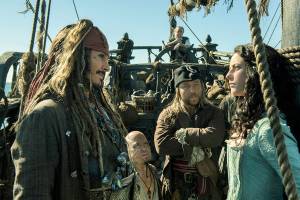 5th ‘Pirates of the Caribbean’ watches like a Disneyland ride
