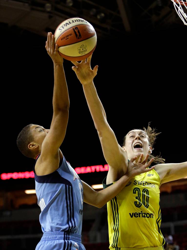 Storm falls to Dream 91-86 in overtime