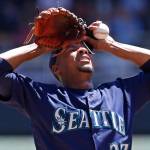 Twins get to Miranda early, knock off the Mariners 6-2