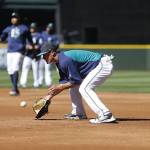 Mariners top draft pick Evan White takes ground balls at first base during batting practice at Safeco Field on June 23, 2017, in Seattle. (Ben VanHouten/Seattle Mariners).