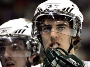Jennifer Buchanan / The Herald                                Kyle Beach (right) played for the Everett Silvertips from 2005-2009 and was the first-round pick of the Chicago Blackhawks in the 2008 NHL draft.