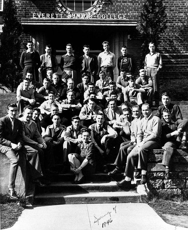 Promotional materials billed the college as a &ldquo;friendly&rdquo; school. The group of students, on the steps of Lincoln Elementary School in 1946, include many veterans of World War II. (Photo courtesy Everett Community College)