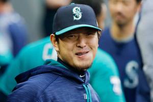 M’s notebook: No discomfort for Iwakuma after sim game