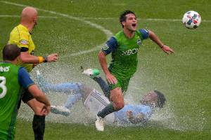 Villa scores twice, New York City FC tops Sounders 2-1