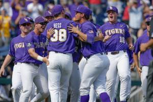 LSU eliminates Oregon State to reach CWS finals