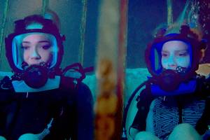 ‘47 Meters Down’ a dumb movie with some shocking moments