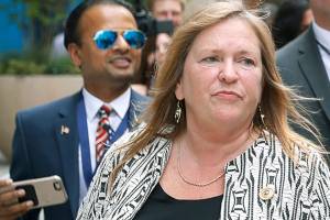 Feds looking into Bernie Sanders’ wife over real estate deal